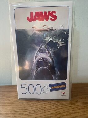Jaws 500-Piece Puzzle - Iconic Movie Artwork
